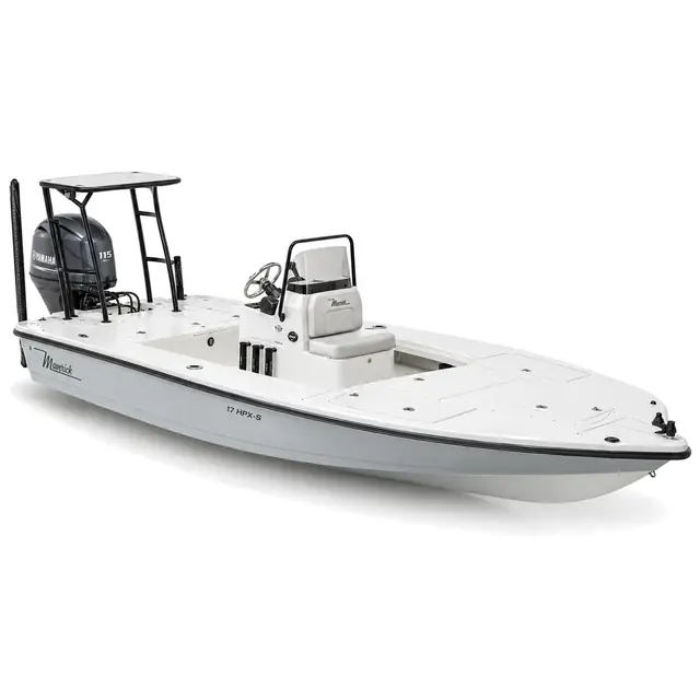 Maverick 17 HPX-S - shallow water skiff for choppy bays, product photo